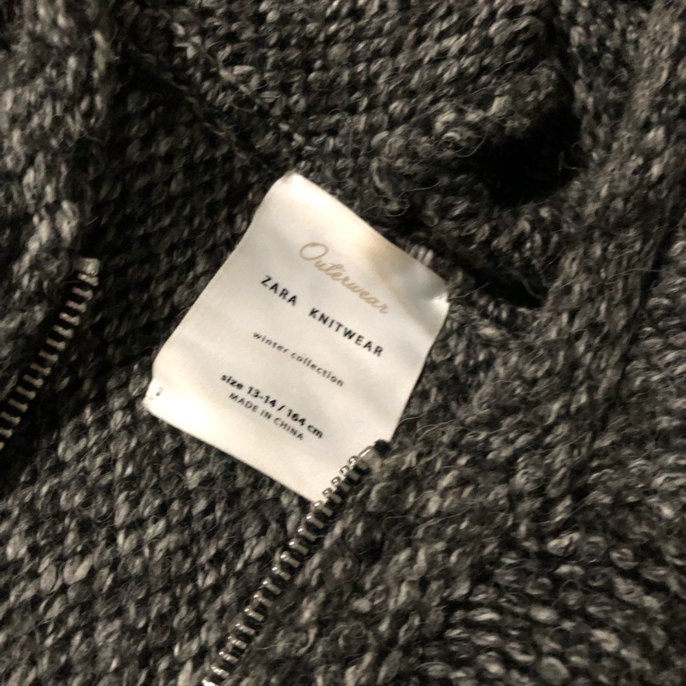 ZARA Knitwear Winter Collection Full Zip Gray Knit Hoodie Jacket Size 13-14.